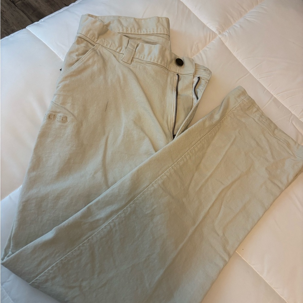 Classic Men's Khaki Chinos